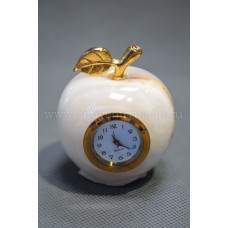 Часы "Яблоко" малые мраморный оникс