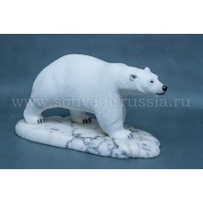 Белый медведь большой